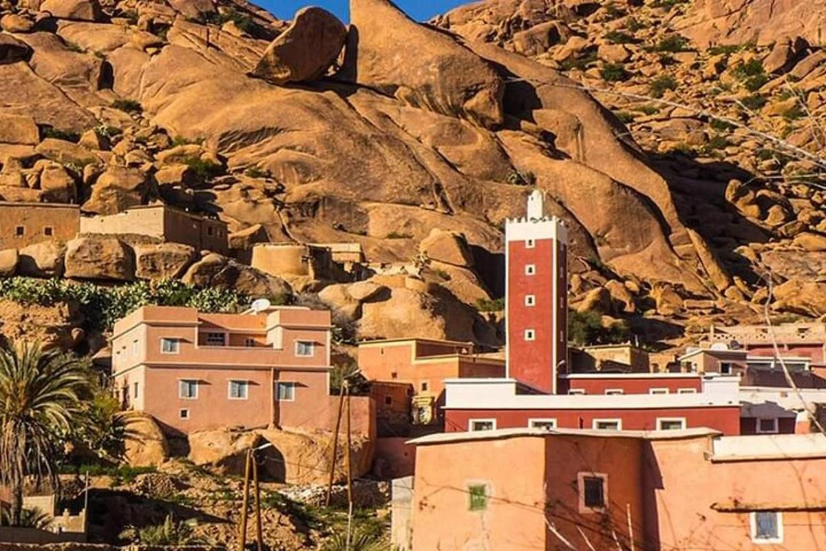 2 Days 1 Night Tour in Tafraoute and Canyon of Ait Mansour
